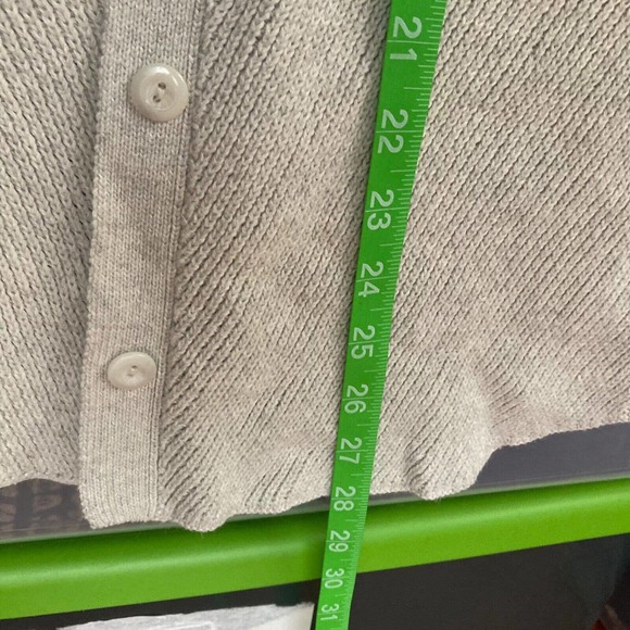 Cabi Cardigan Womens Sz M Gray V Neck Long‎ Sleeve Cotton Button Sweater - Picture 8 of 9